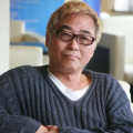 扭屁股