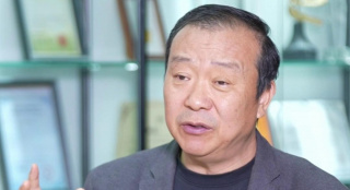 国产或人精品日本亚洲77美色
